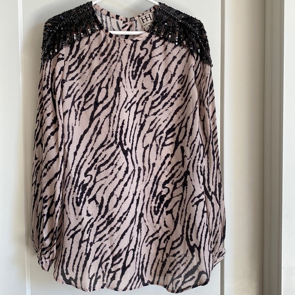 Haute Hippie sequin shoulder blouse - Picture 1 of 7